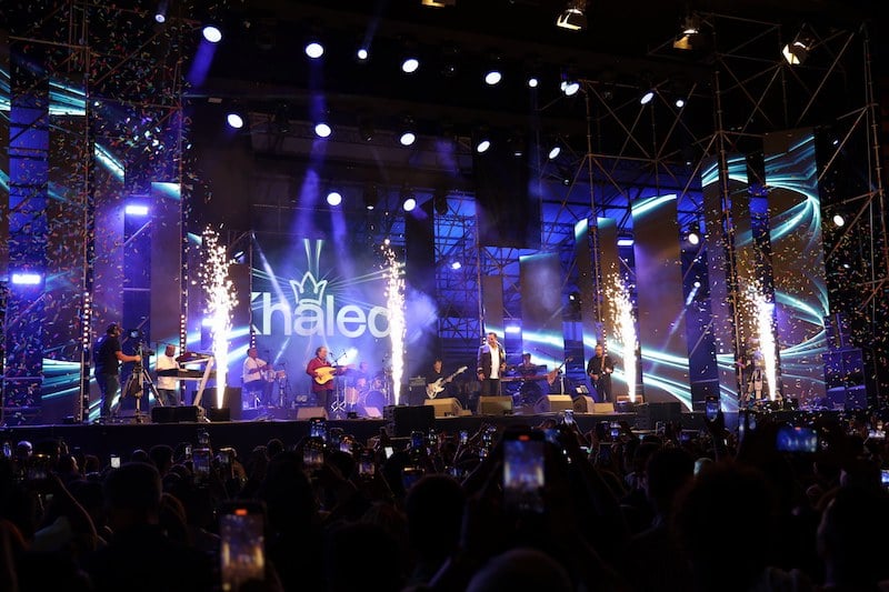 الشاب خالد وناس الغيوان يتحفان الجمهور في “ليلة الأساطير” بمهرجان الفن