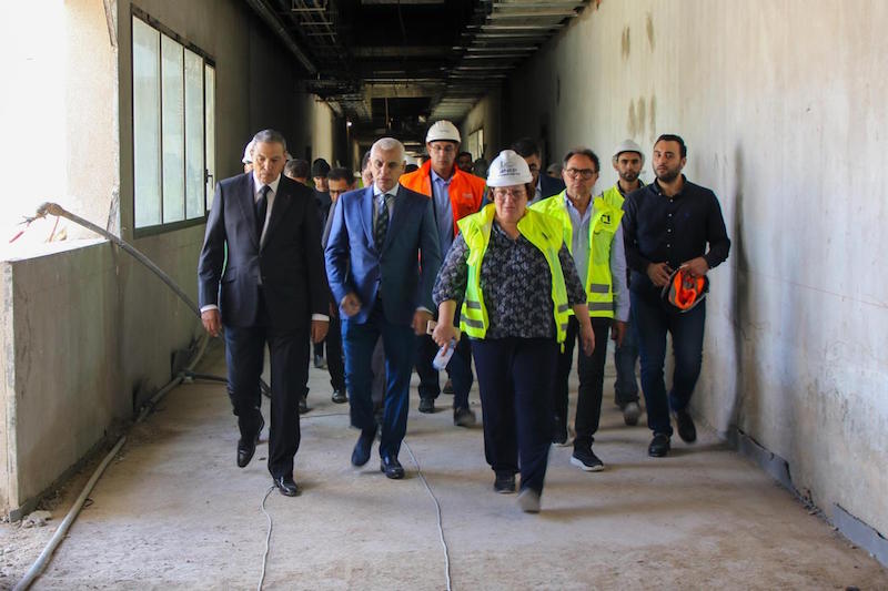 وزير الصحة يتفقد “مستشفى العيون”